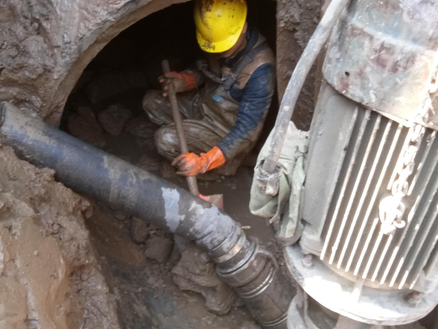 吉木乃管道清淤